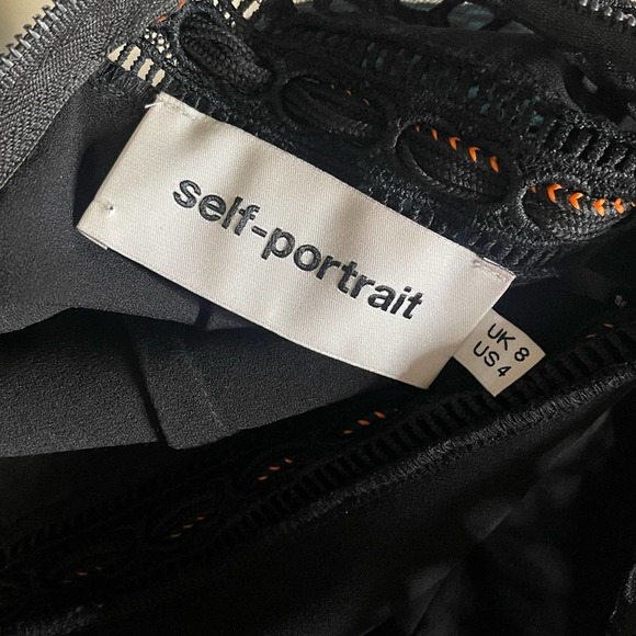 Self-Portrait SAMPLE Forest Green Fitted Mock-Neck Lace Midi Dress - Picture 10 of 10